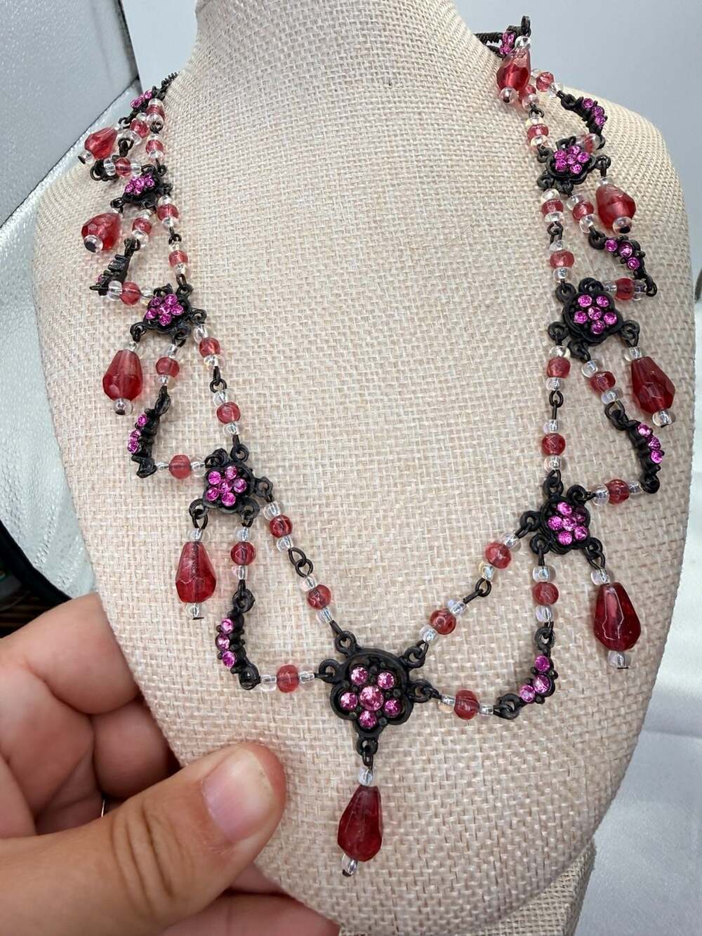 Vintage Festoon Necklace 18 Inch Red Rhinestone Bib and earrings